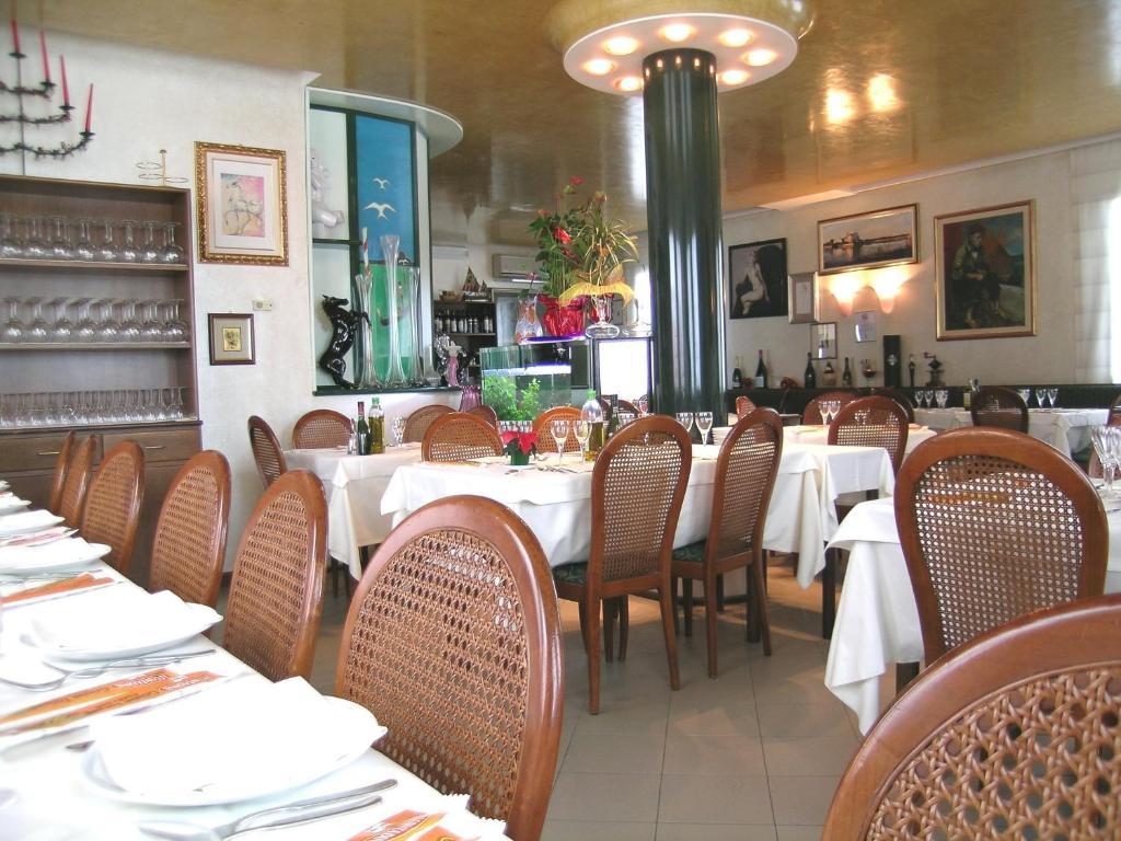 Campagna Lupia Hotel Da Vito מראה חיצוני תמונה