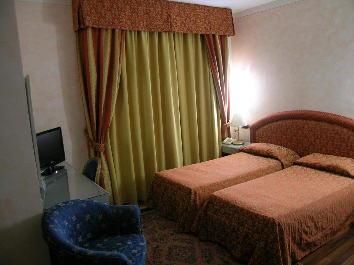 Campagna Lupia Hotel Da Vito מראה חיצוני תמונה